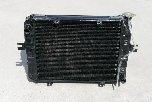 现货热销宝骊叉车水箱