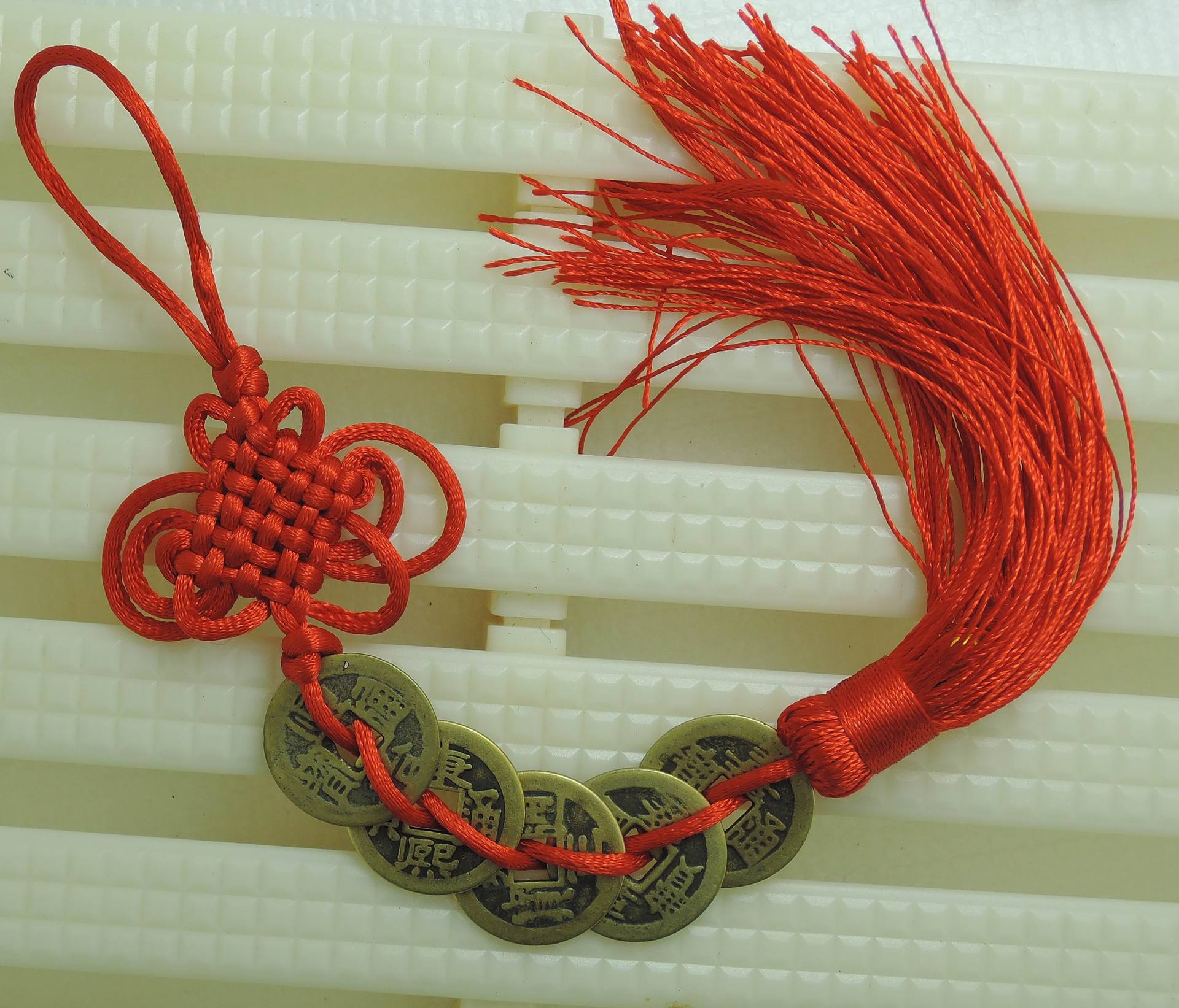 厂家直销 五帝钱挂件 中国结铜钱挂饰 风水吊坠 出入平安汽车挂件
