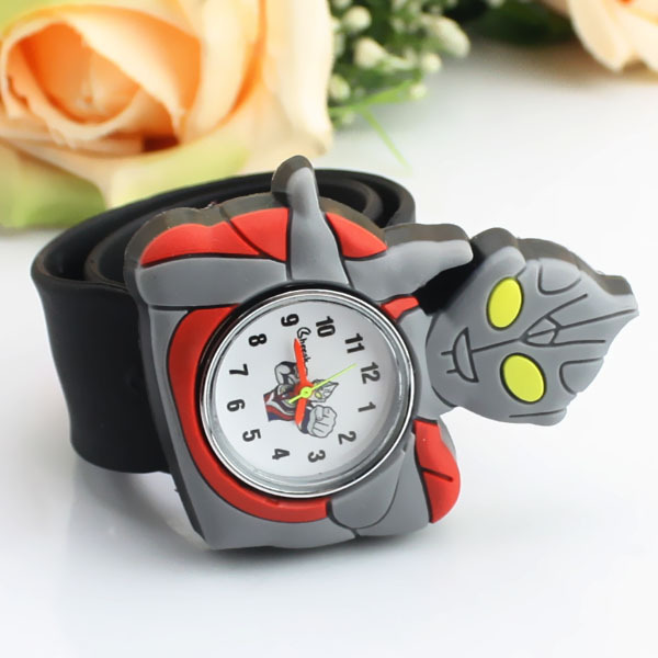 广东广州新款卡通q版儿童拍拍表批发 多色迪迦奥特曼图案学生手表厂家
