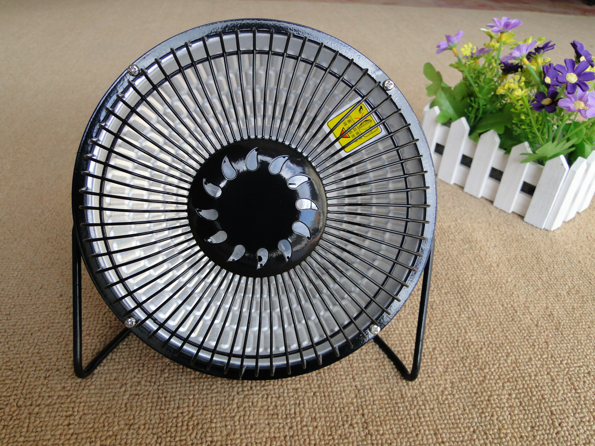 暖气扇批发 6寸电暖扇 铁艺暖风机 石英管小太阳 电热扇厂价直批