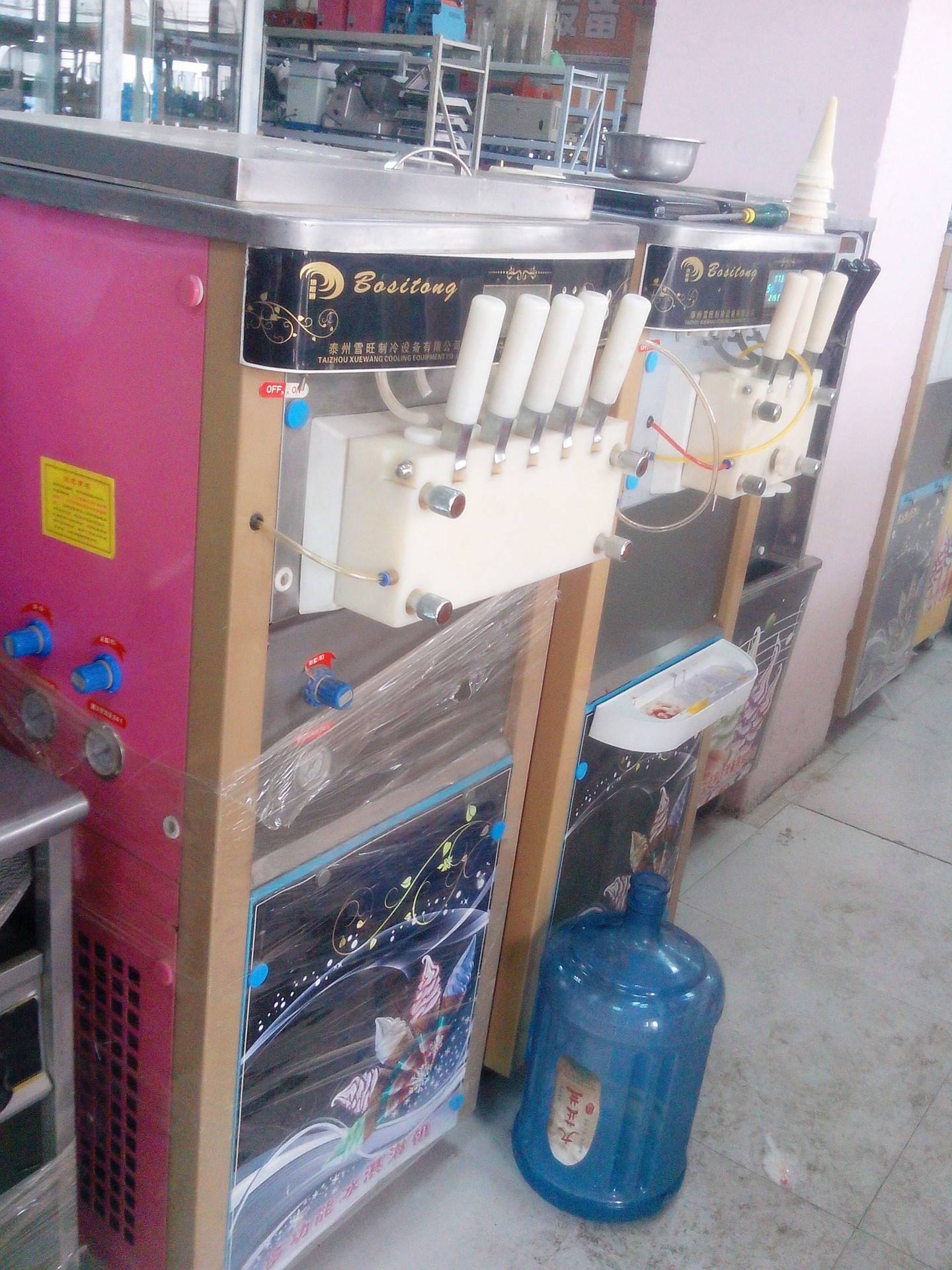 供应博斯通厂家直销30升冰淇淋机