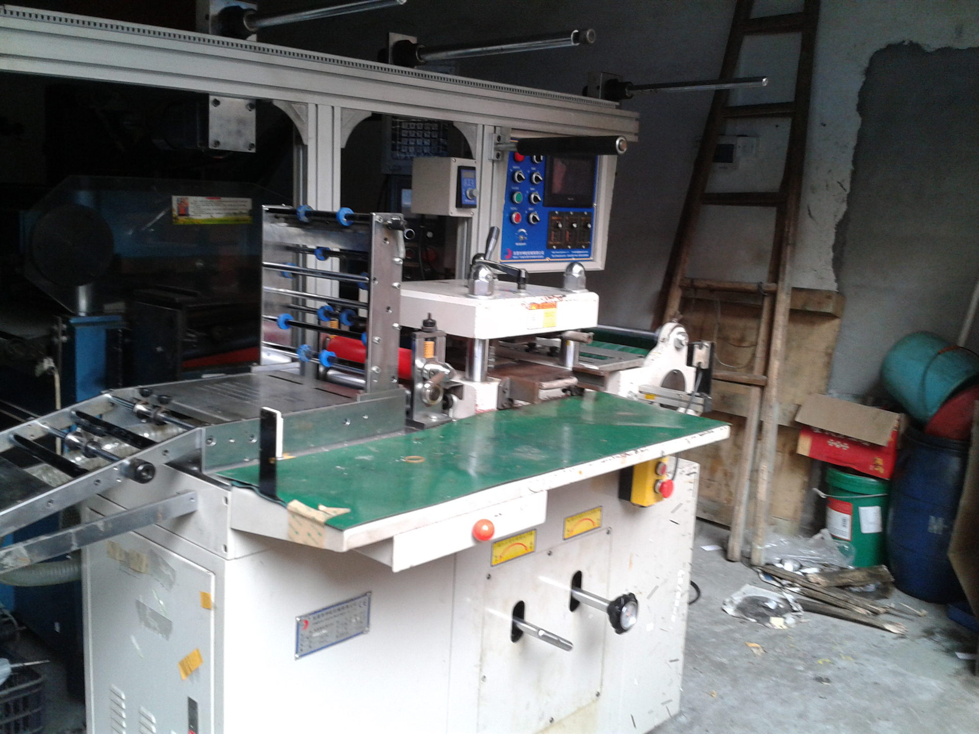 转让坤轮210电脑模切机