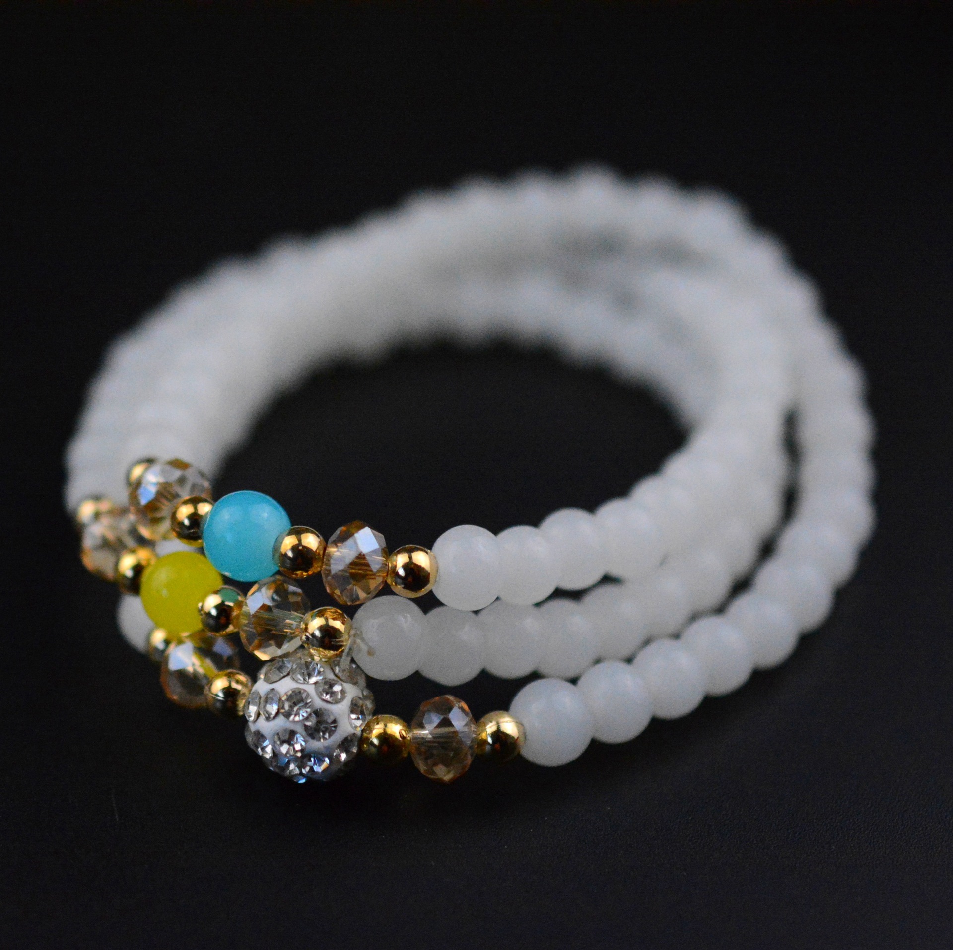 热销多层玻璃珠手链 女款 多色可选 2元店饰品批发 地摊货