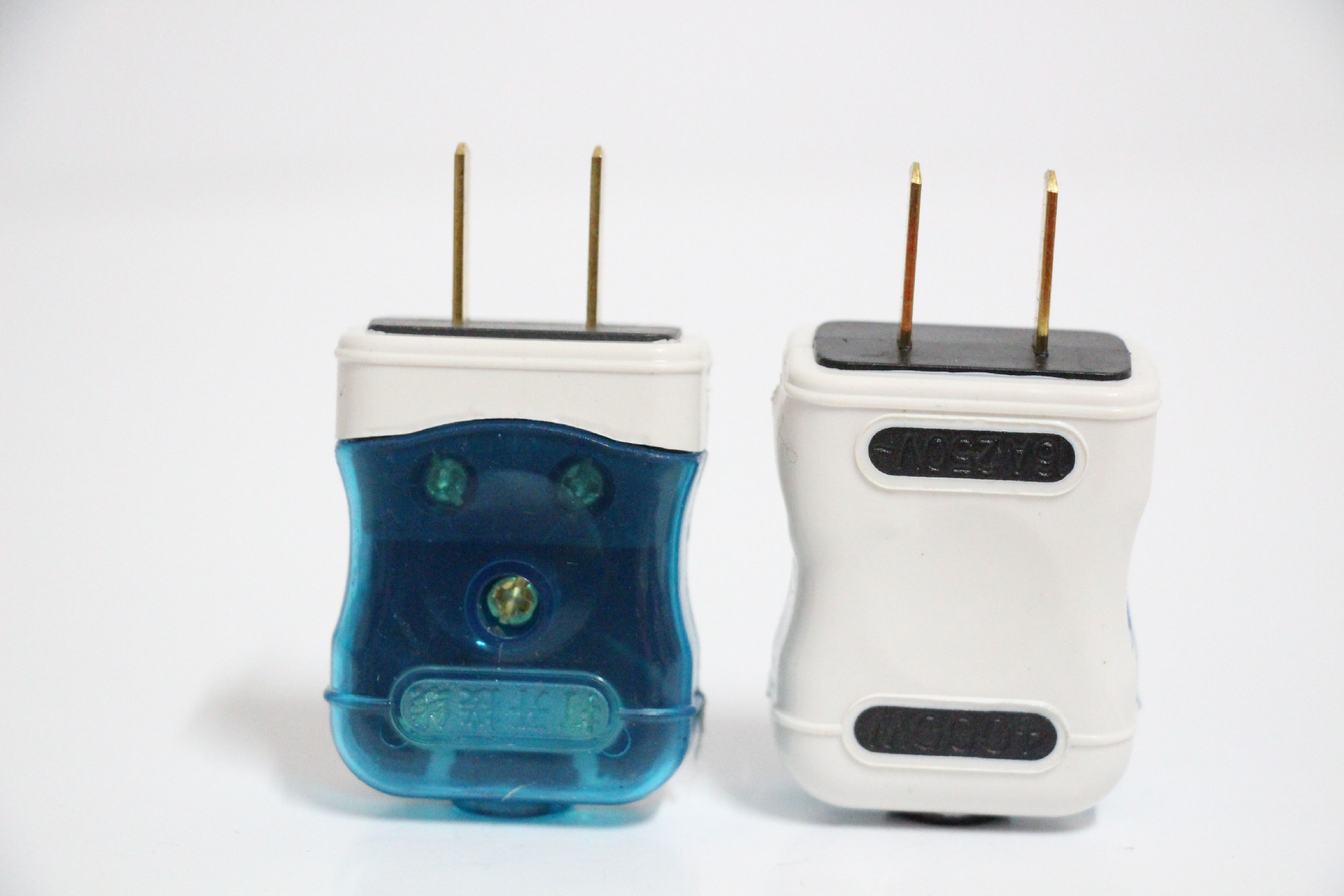 高级防摔两插头 精品 大功率两级插头 两极电源插头