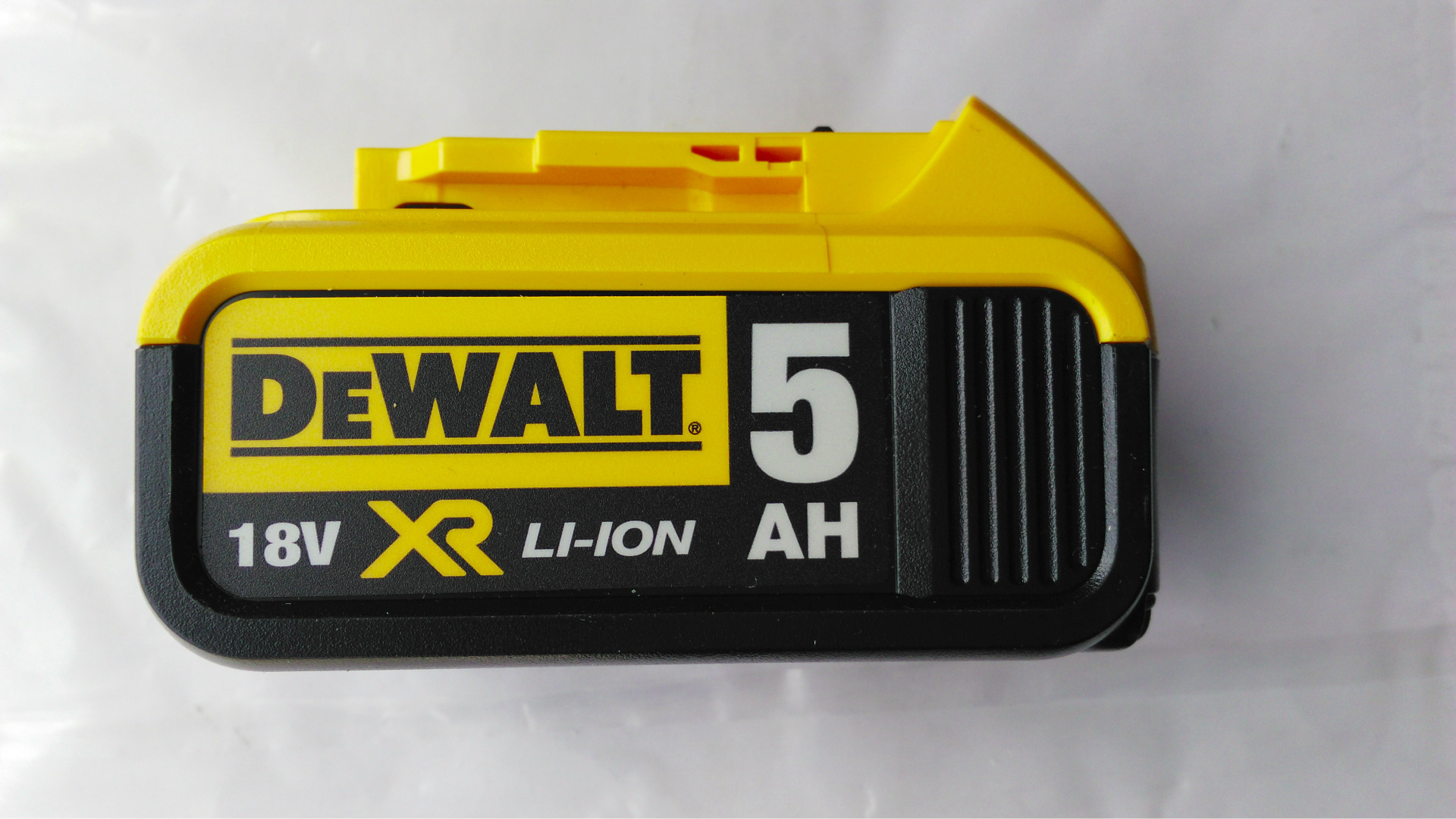 正品dewalt得伟原厂原装dcb184锂电池 18v 5.0ah/一年免费保修