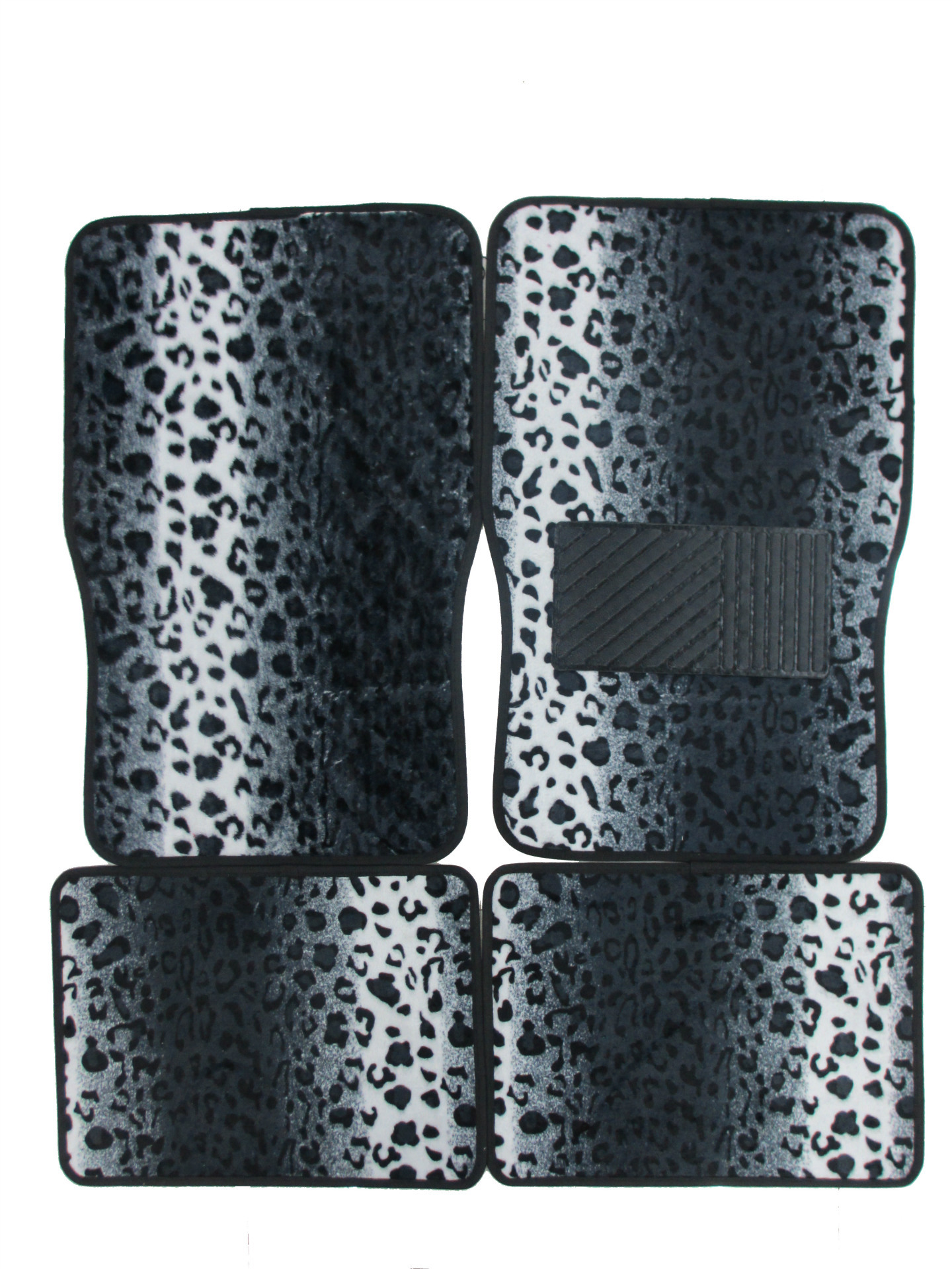 厂家直销防滑丙纶豹纹汽车pvc通用脚垫