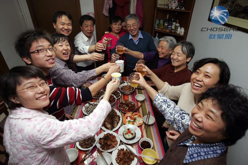 常年在外为工作为生活打拼才是生活的常态,每年回家或者跟亲友团聚的