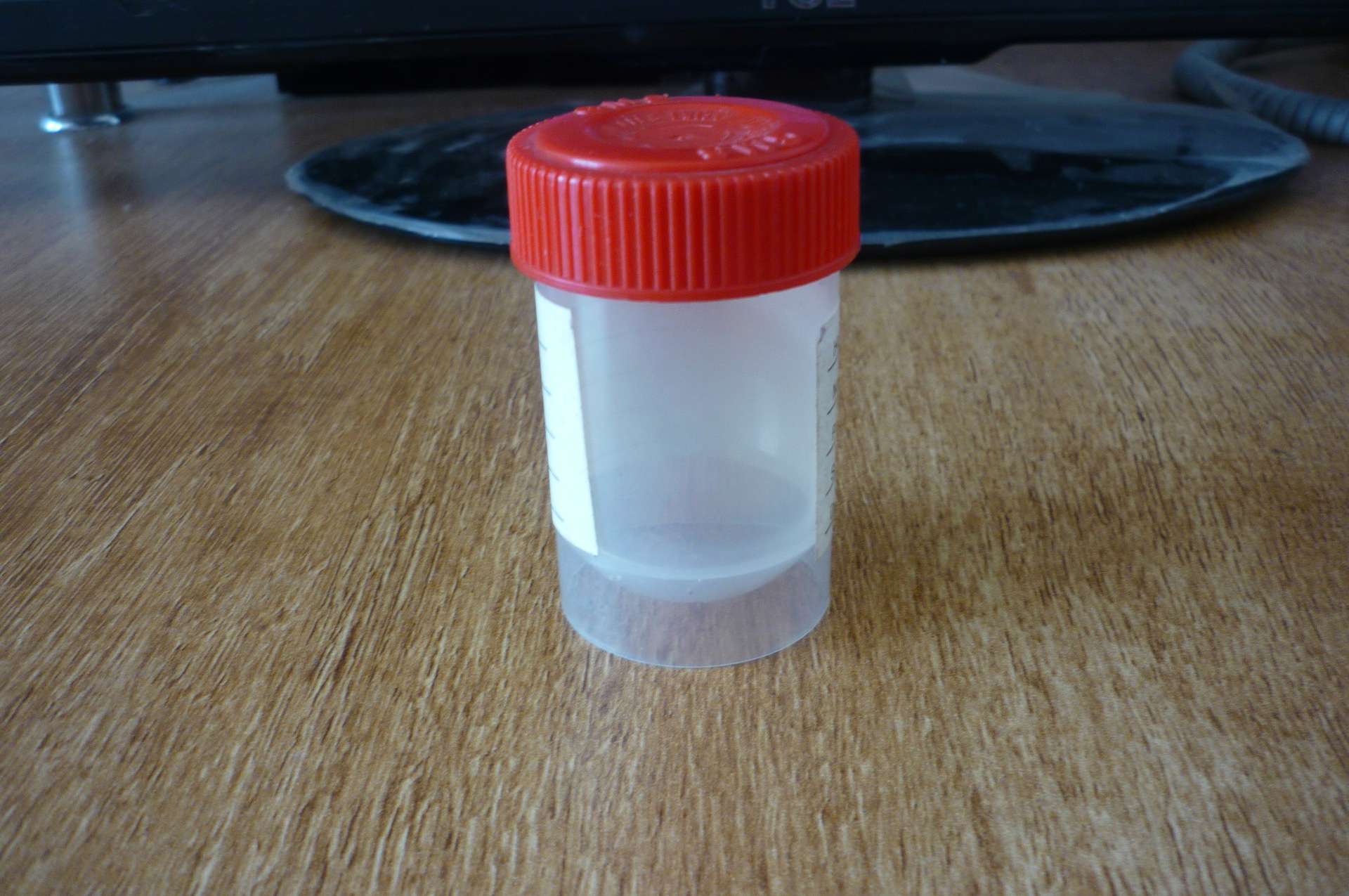 40ml毫升带盖量杯 星空杯 pp塑料量杯 一次性尿杯 实验杯