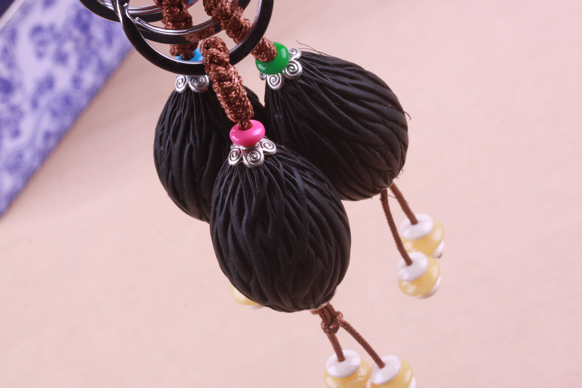 爆款天然千丝菩提果钥匙扣包挂件 原籽菩提子佛珠文玩手把件批发