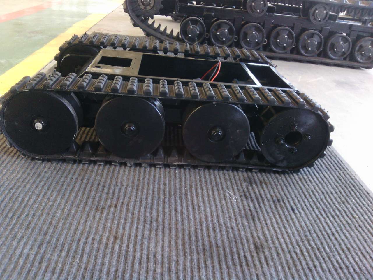 dp-hgd-100小型橡胶履带底盘 灵活耐用 运行稳定