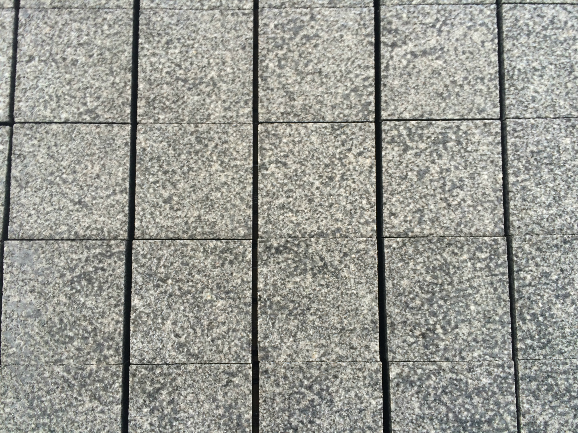 鲁灰芝麻灰 花岗岩 弹石小料石 大量供应