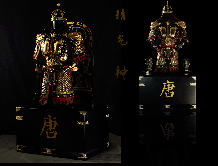 "甲童",即比照等身盔甲缩小比例制作的铠甲作品,"峰仕经典"目前制作的