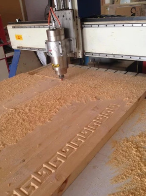 雕刻机数控电动木工广告机齿条方轨1325木门木工机械数控机床