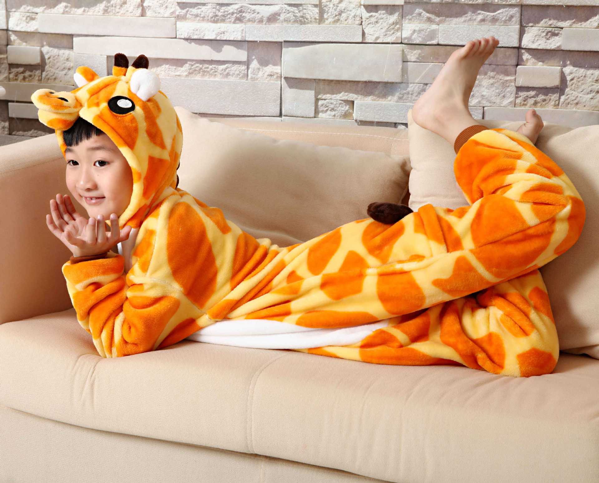 厂家直销儿童款长颈鹿卡通动物连体法兰绒如厕版