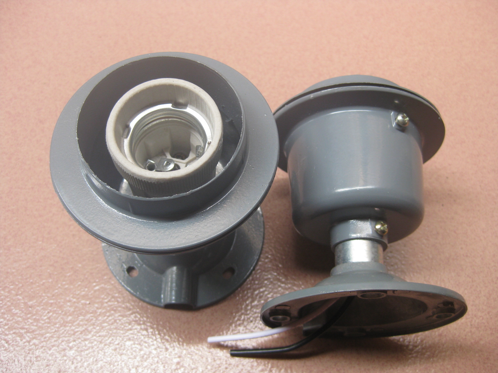 现货供应e27压铸灯头 台湾灯头 吊灯灯头批发