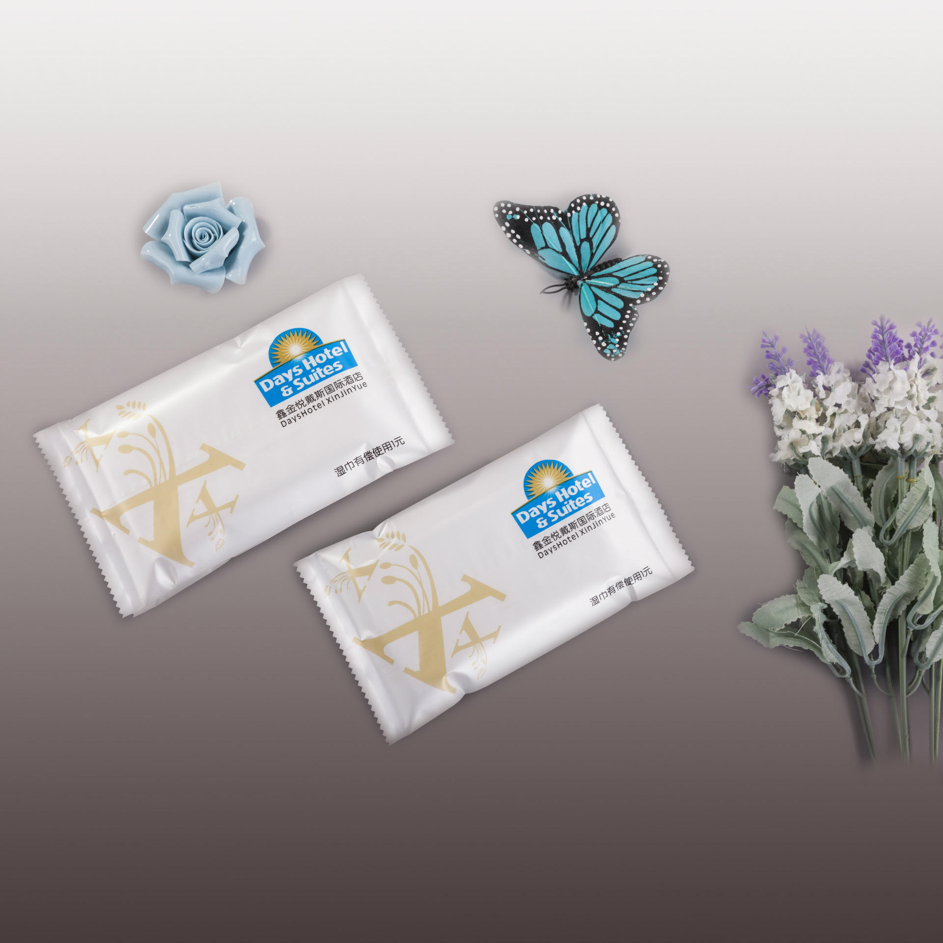 单片出口湿纸巾定做logo 无刺激洁肤湿巾