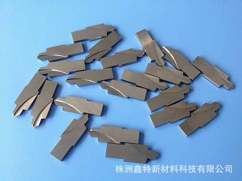 钨钢怎么制作,钨钢能锻打加工吗,钨钢是怎么做出来的_大山谷图库