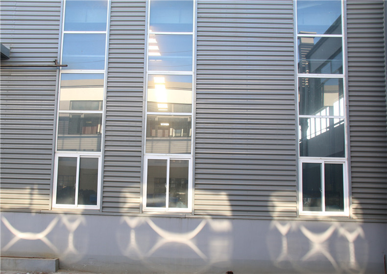 钢结构厂房窗户包边图片