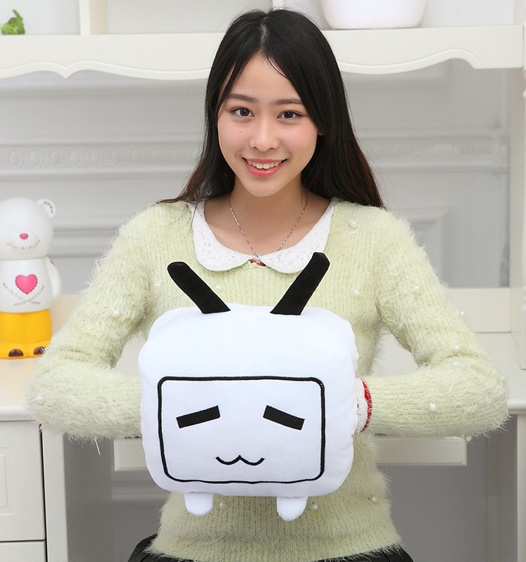 现货哔哩哔哩bilibili小电视毛绒玩具公仔抱枕生日情人节礼物