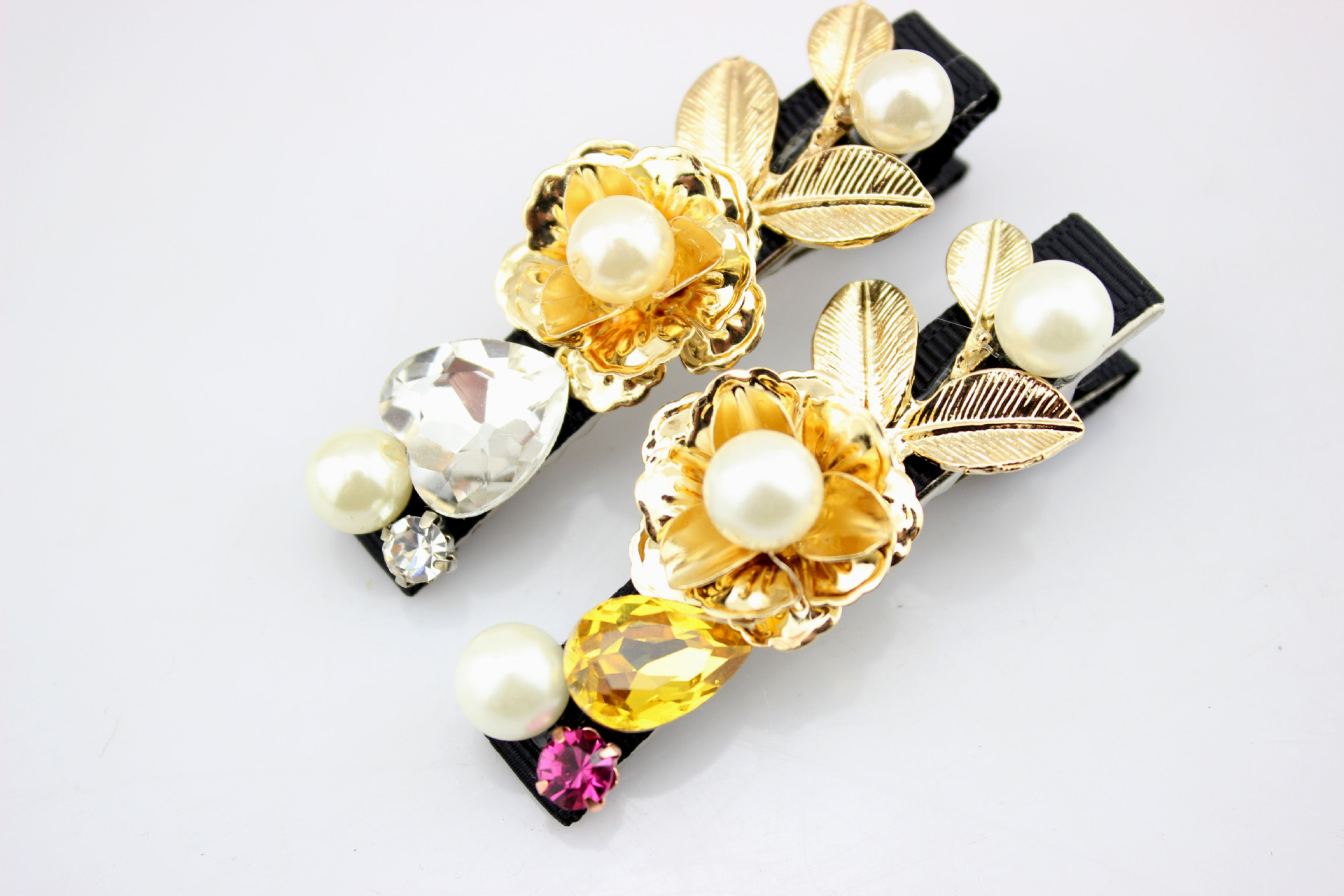 &nbsp; 韩国进口 dg风 巴洛克金属花朵珍珠发夹边夹鸭嘴夹 刘海夹发饰