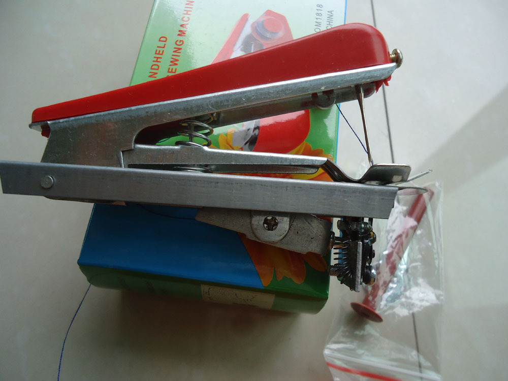 手动缝纫机 迷你缝纫机 小缝纫机 便携式缝纫机 送录音