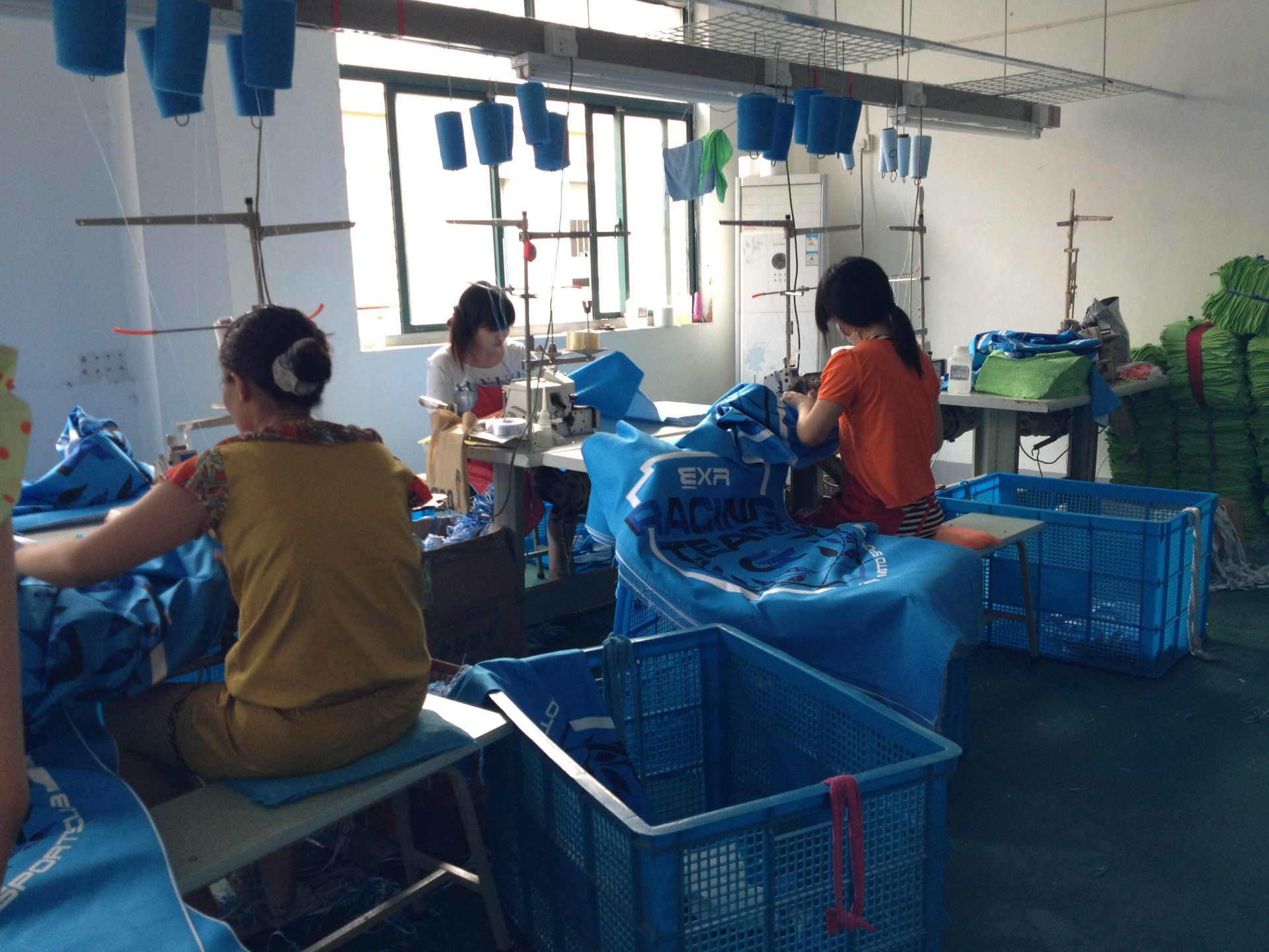 超细纤维涤锦双面绒 吸湿速干运动毛巾