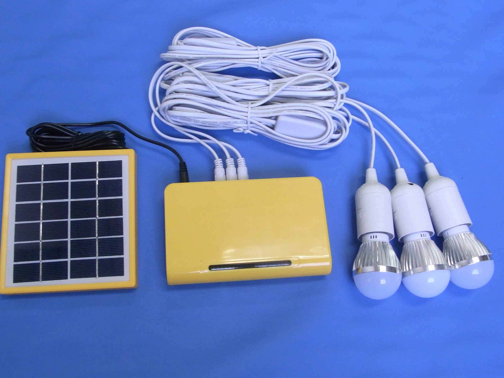 迷你小型便携太阳能led 太阳能发电系统 太阳能锂电池系统