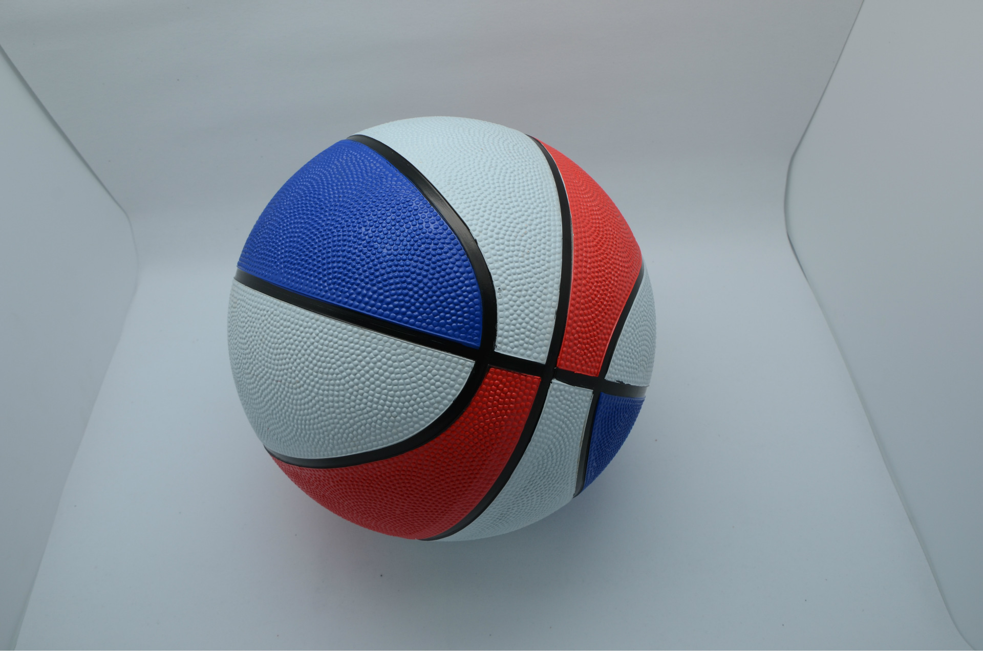 7号篮球 橡胶篮球,花色, 500克 体育用品生产厂家批发 量大从优