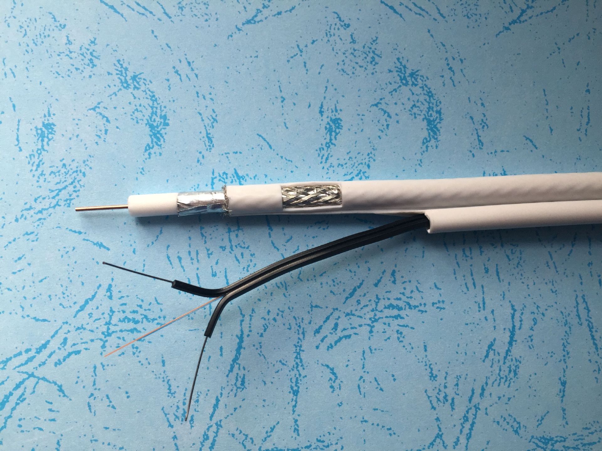 4芯光纤入户蝶形皮线gjxh厂家销售