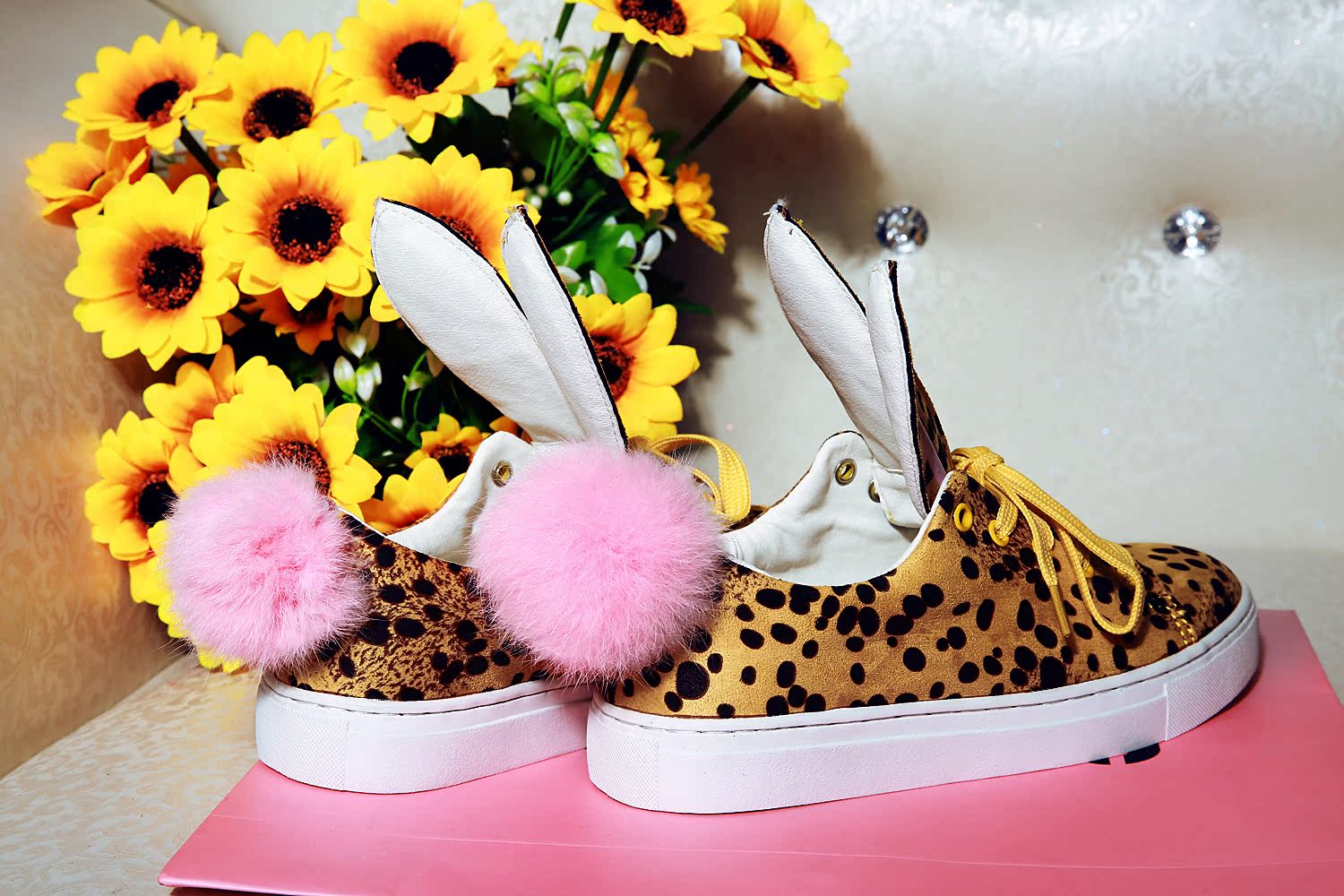 2015新款兔头女单鞋时尚百搭兔毛女单鞋欧洲站大牌豹纹低帮鞋批发