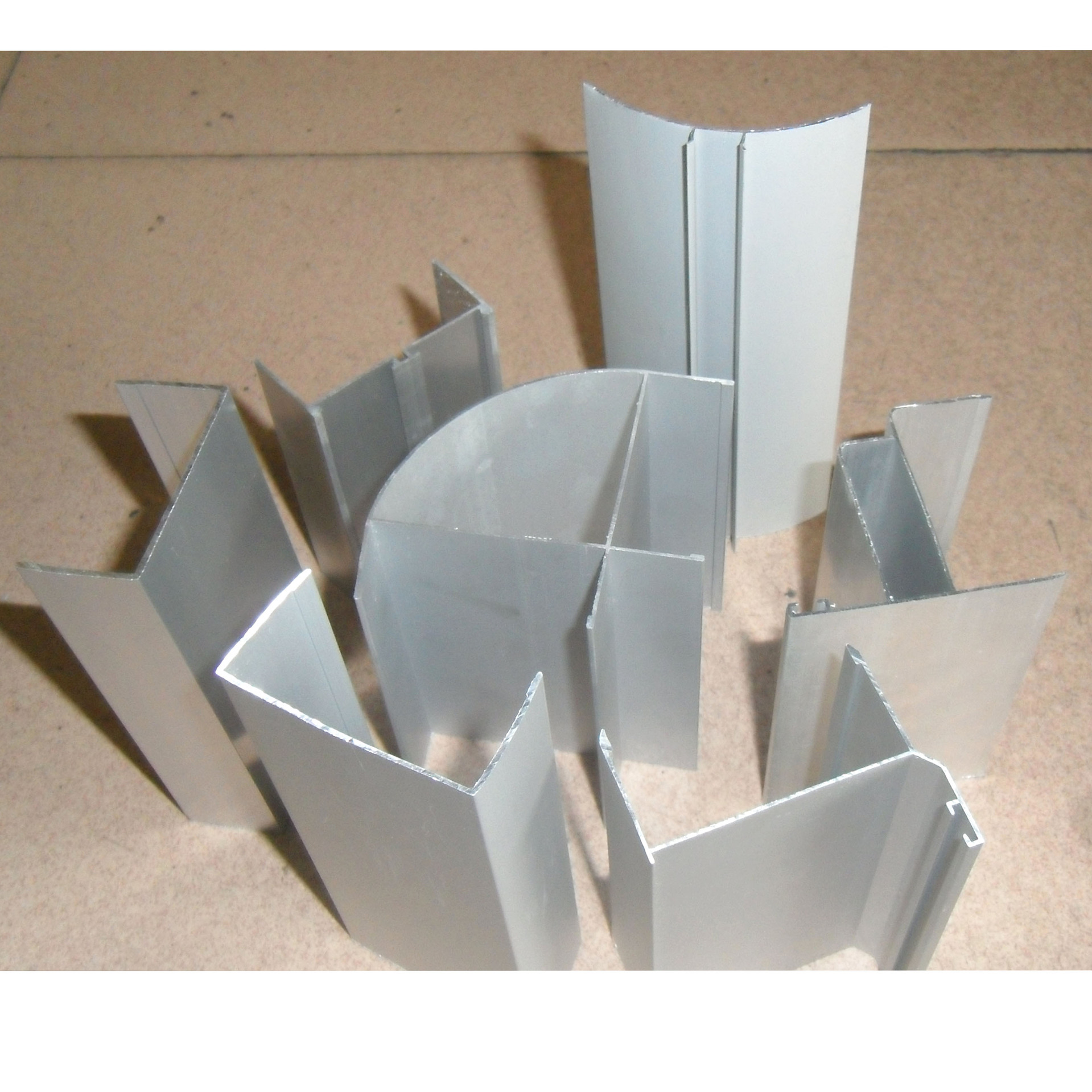 【广合】大量现货 供应50净化铝型材,活动板房铝型材,配件齐全 - 铝材