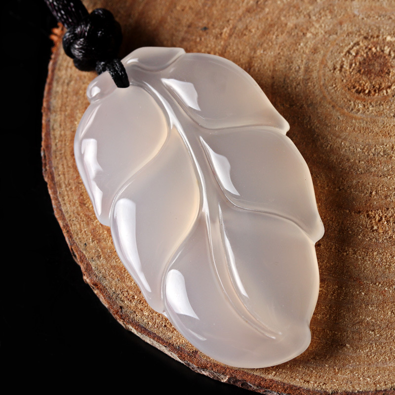 南阳玉石玉器纯天然正品超通透高冰玉髓树叶吊坠 玉髓叶子挂件