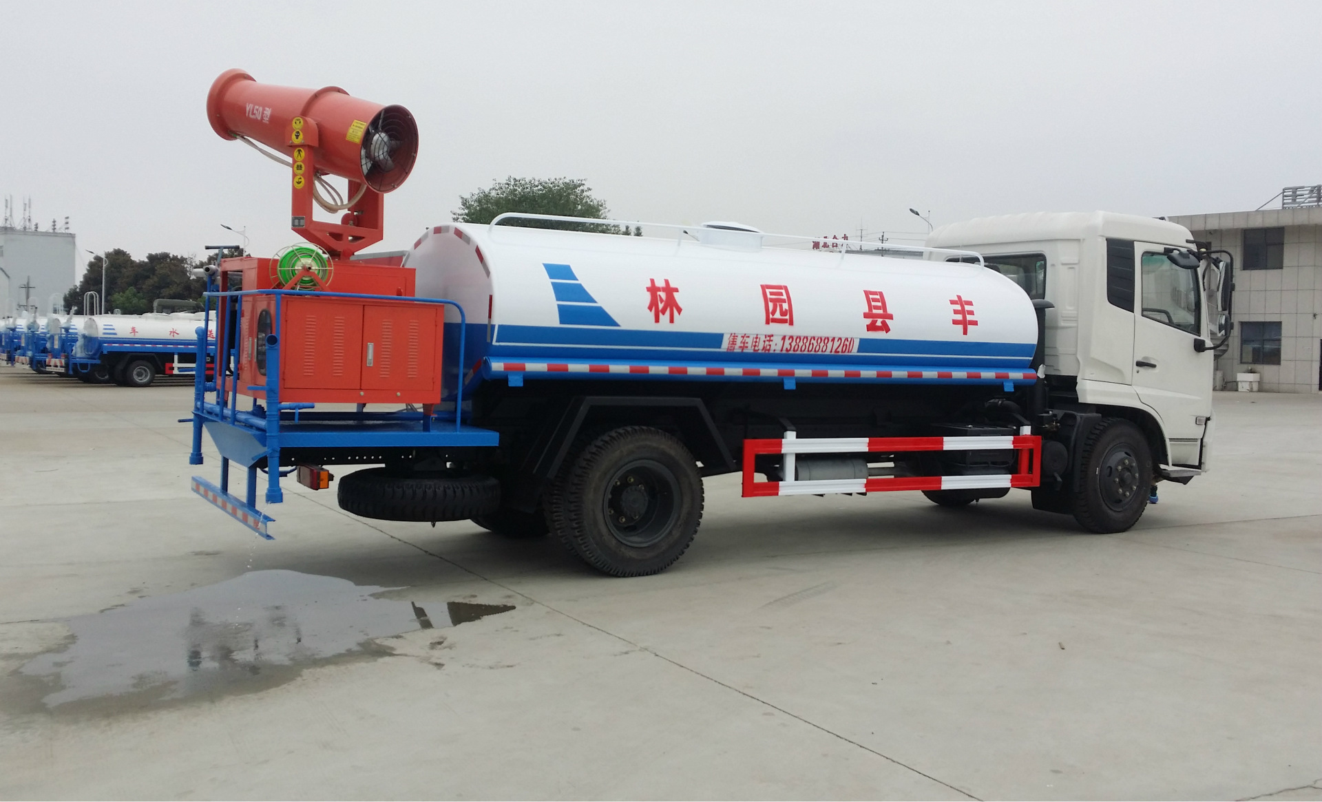 东风天锦10-12吨农药喷洒车绿化喷洒车