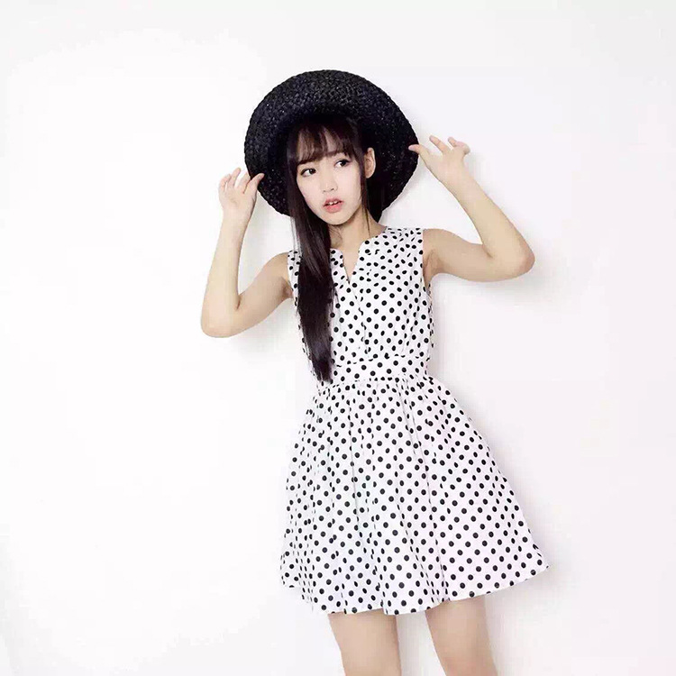 g-2 2353韩国东大门代购实拍曹若涵夏季新波点v领背心无袖连衣裙