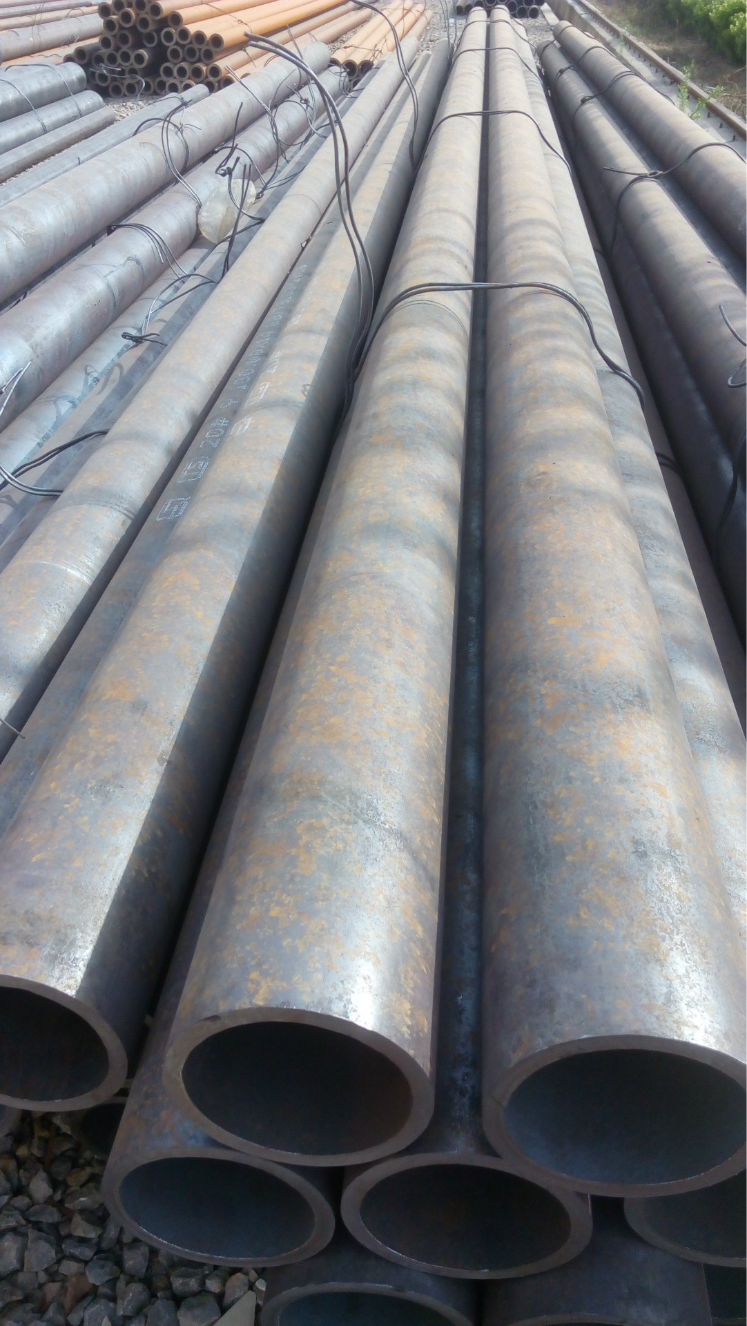 20#45#无缝钢管厂家销售出厂的价格质量的保证大型锯床切割零售中