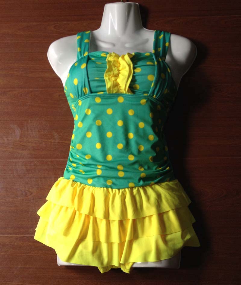 伊俐娇娃2015新款游泳衣女士可爱学生裙式显瘦连体泳装批发小圆点