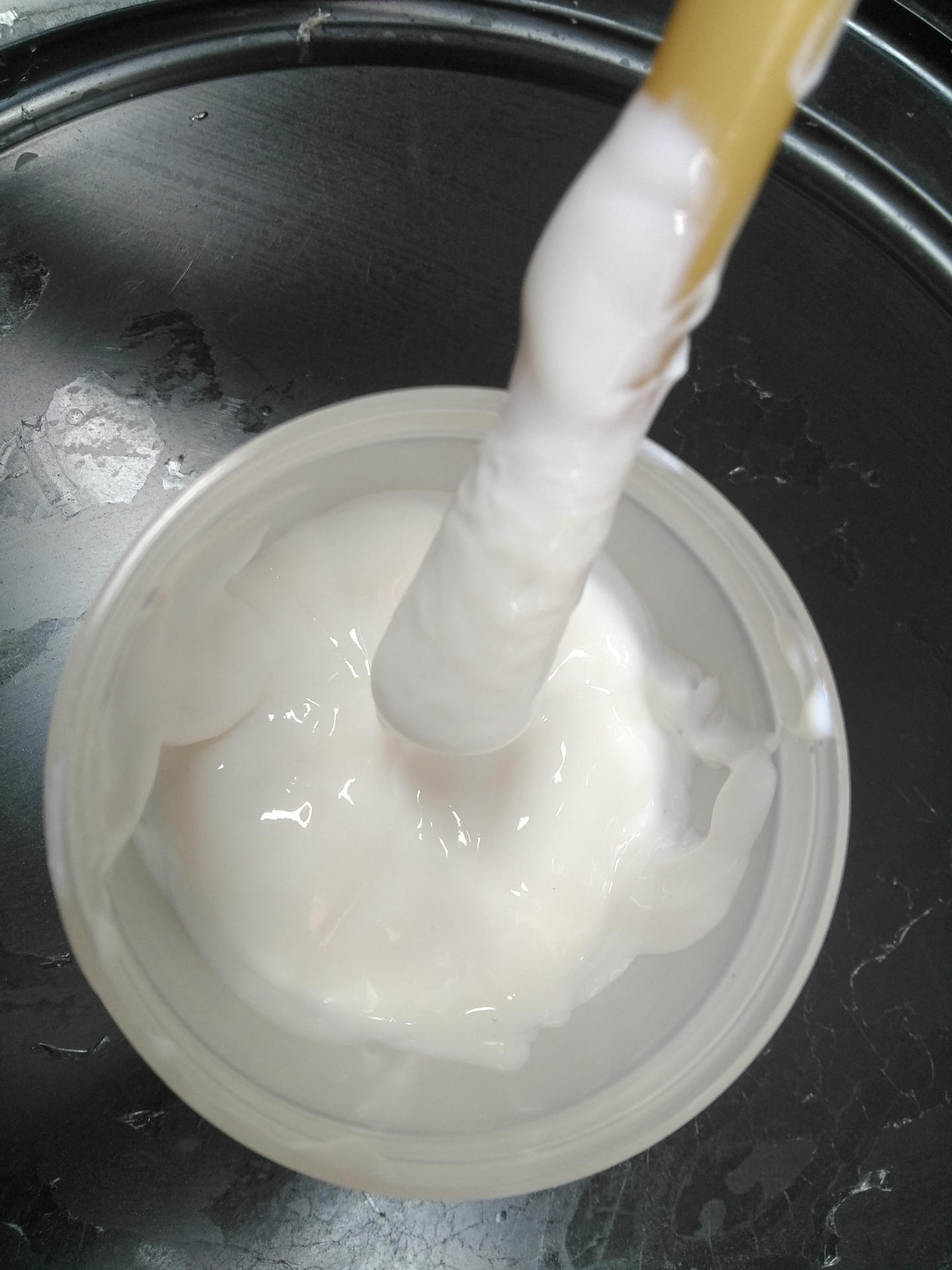 鸿盛荣厂家直销 批量供应 白乳胶 纸箱专用胶裱纸胶水