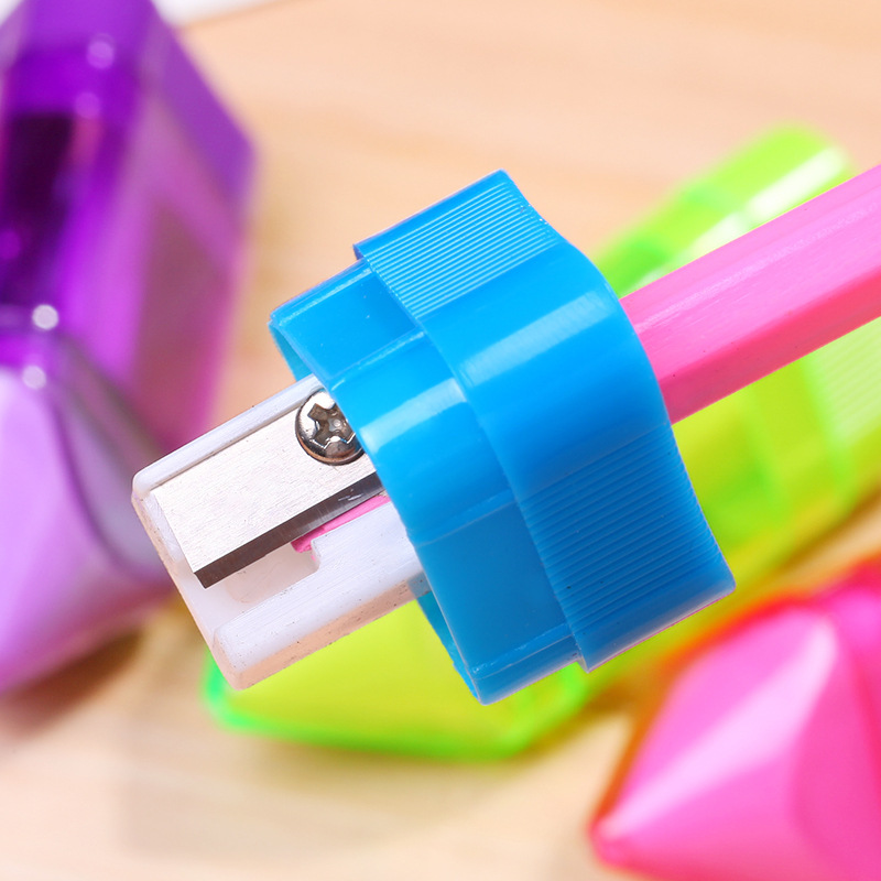 批发三角铅笔刀卷笔器带橡皮 学生用品 塑料材质 办公用品 卷笔刀