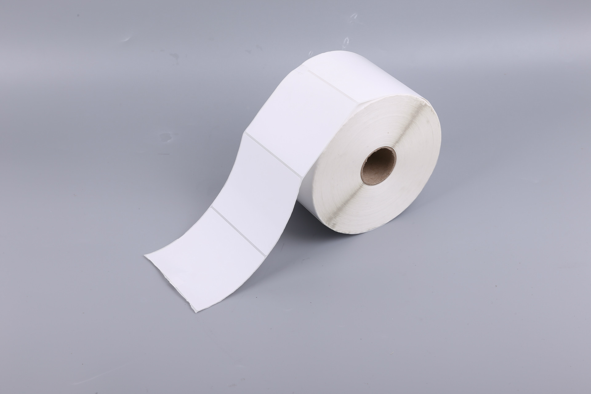 条码打印纸_新格铜版纸 标签纸 条码纸 100*85*1500 条码 不干 推广 -