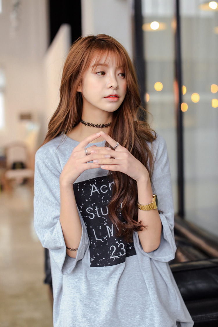 美丽说女装_美丽说爆款女装韩版短袖t恤23字母 大码中长款宽松