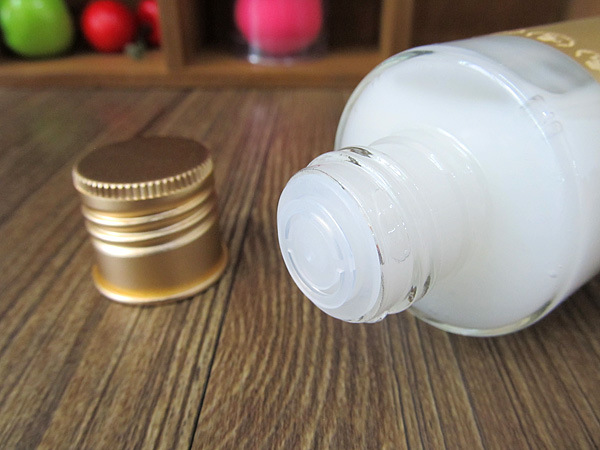 chundy马油水乳120ml 玉润珍宠保湿乳 美颜多效柔肤乳 肌活保湿水