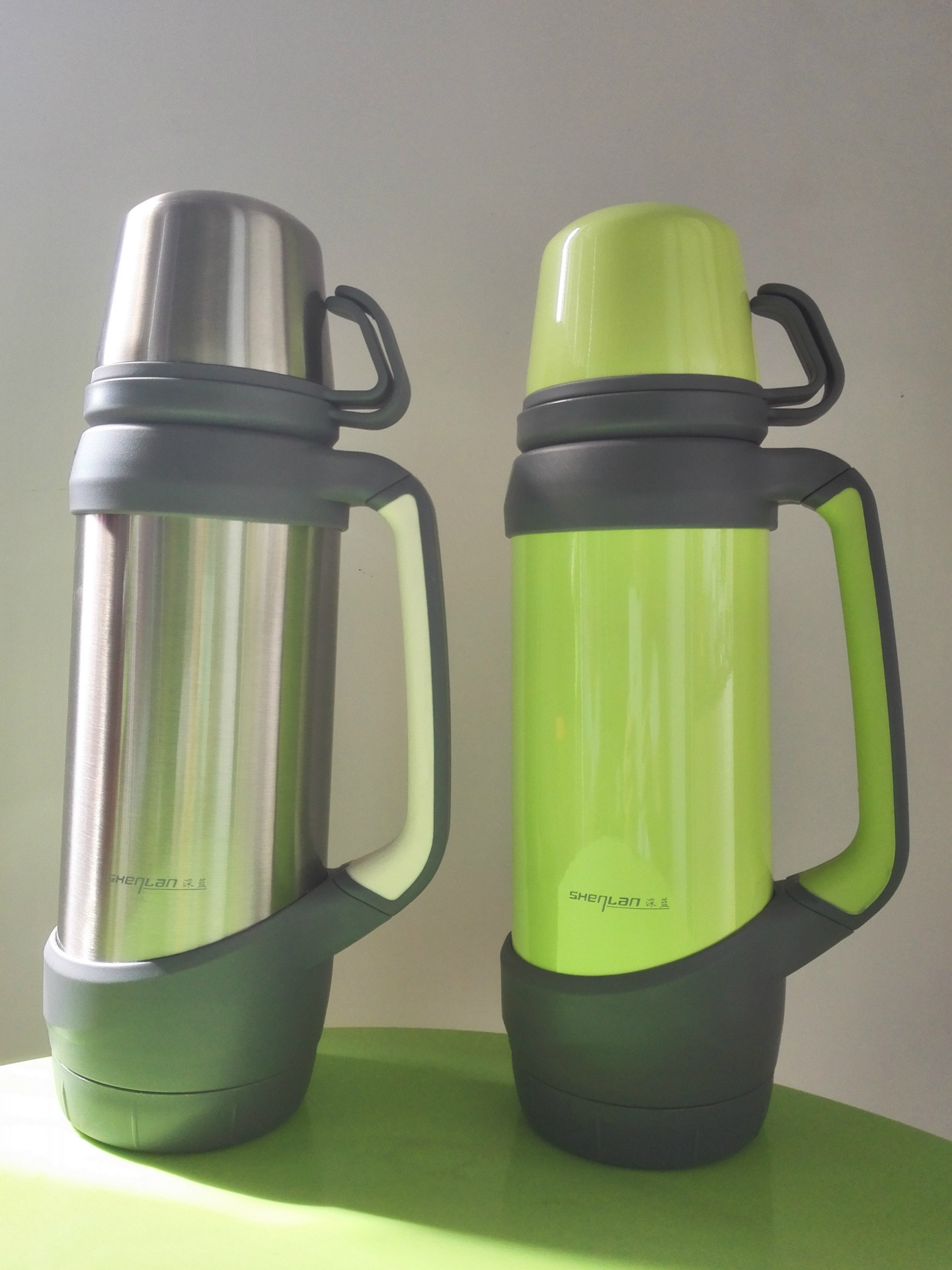 深蓝 双盖手柄保温杯便携纯色茶仓防滑底座保温水壶