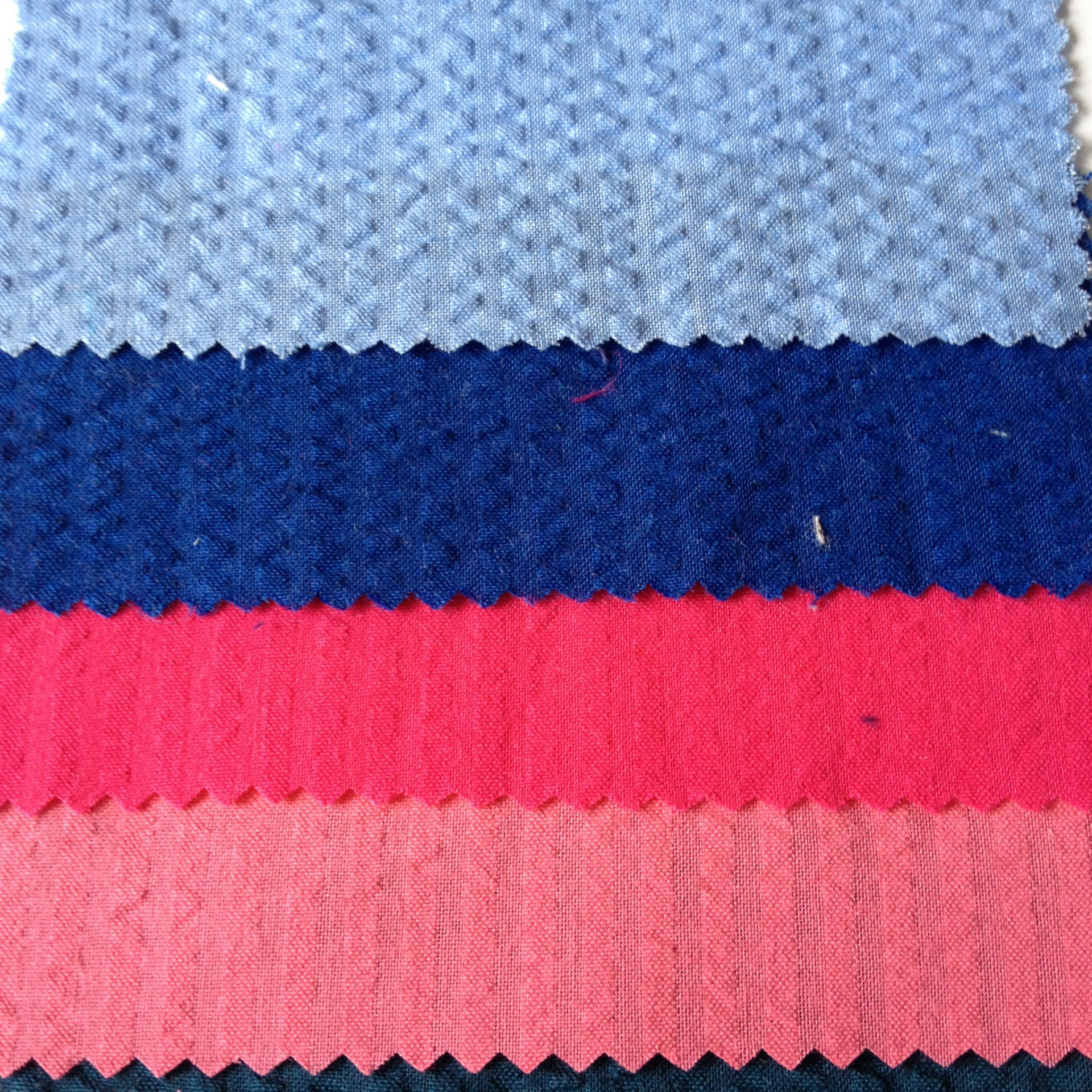 厂家直销-----tc 涤棉色织素色泡泡纱 起泡起皱泡泡纱 来样定做