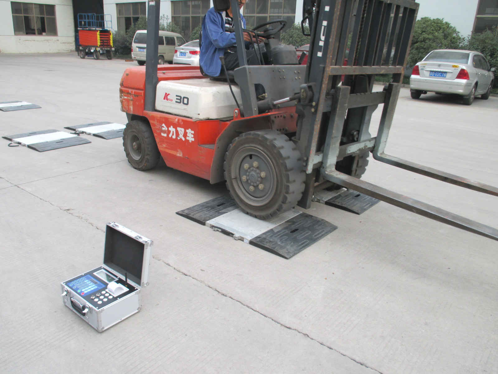 批发供应简易式轴重仪 汽车重量检测仪 兰州120吨便携式电子地磅