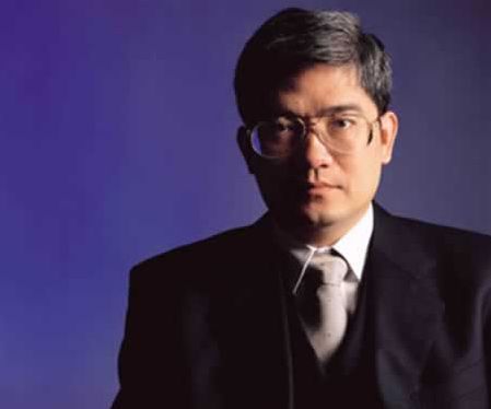 郎咸平:当经济学家没用 我要当明星